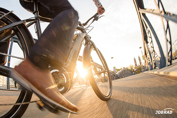 Mann auf Fahrrad